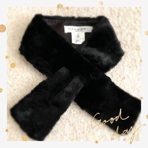 Luxury Black Faux Fur Scarf
